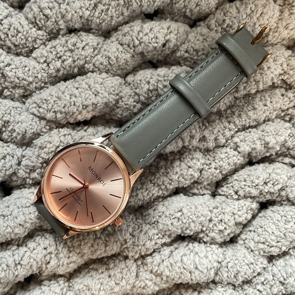 Monroe watch - Picture 2 of 5